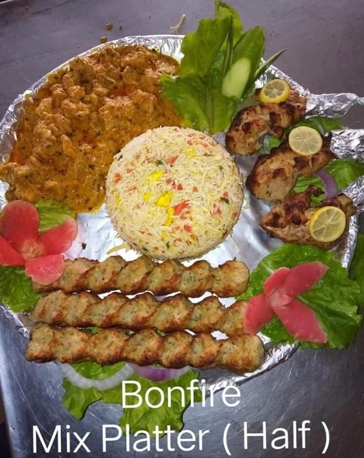 Shahi Palace Hotel Chichawatni 外观 照片